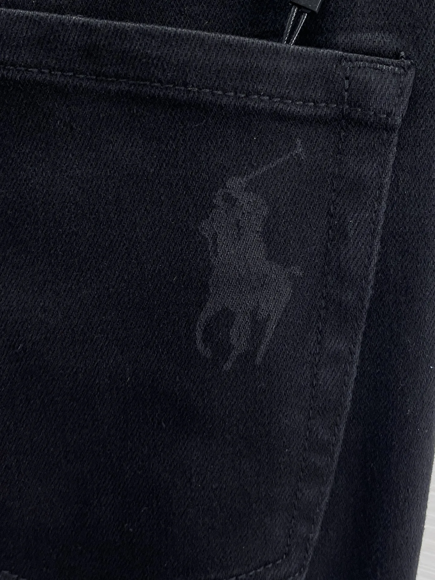 Polo🔥🔥2041ss Premium Breathable 🌹 Quality 👍🏻 Sizes： 28-38（ 35.37）